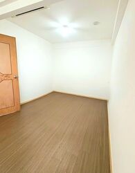 Upper Serangoon Shopping Centre (D19), Apartment #583962831